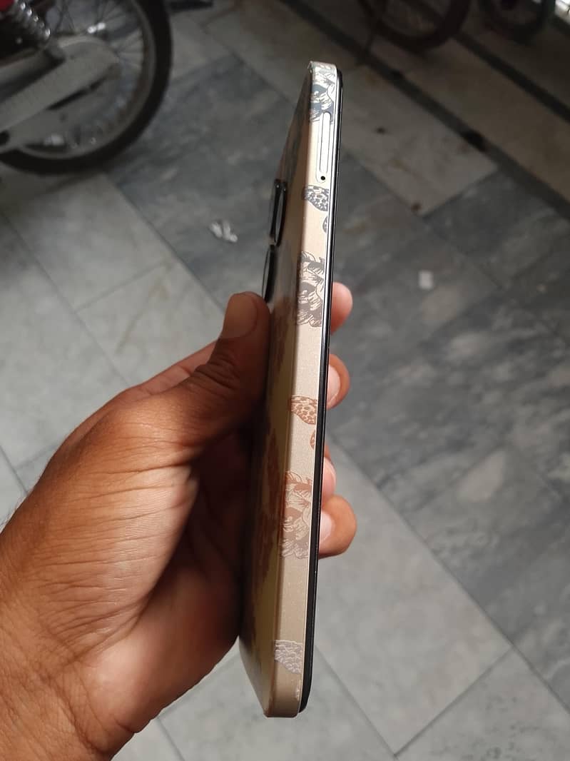 Infinix Smart 8 4