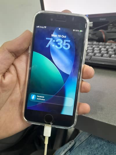 Apple iPhone SE 2020