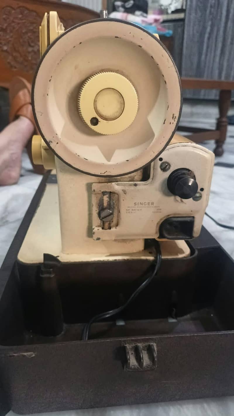 Sewing machine 4