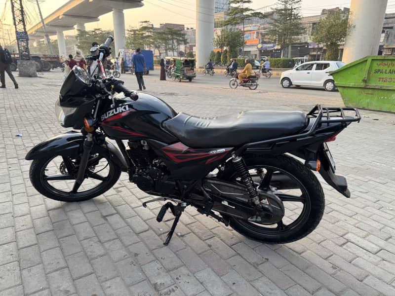Suzuki GR 150 0