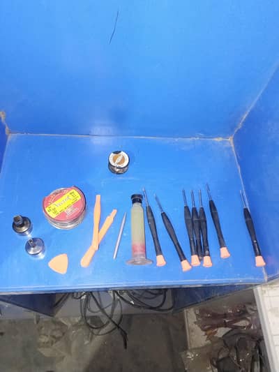 Mobile Repairing tools