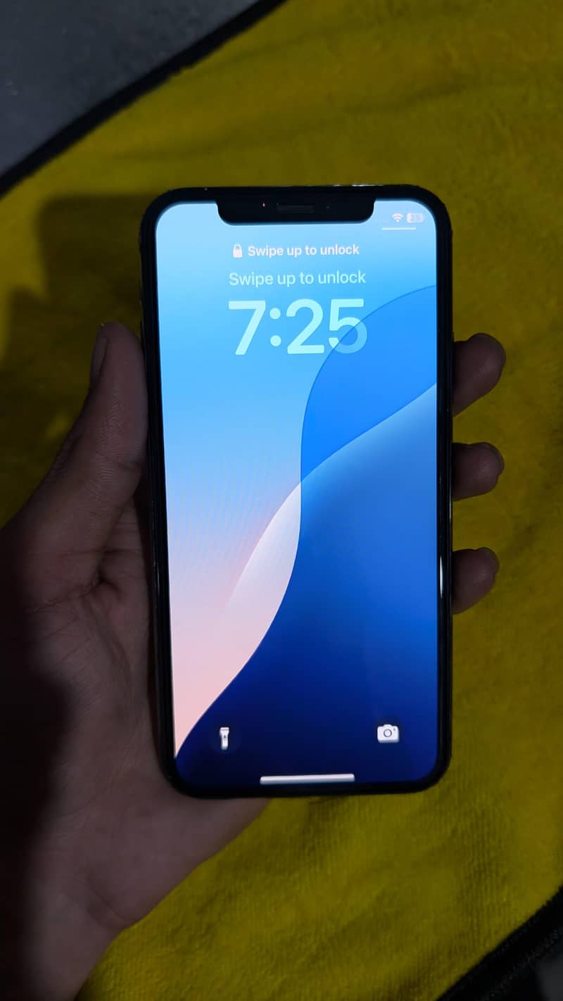 Apple iPhone XS 8