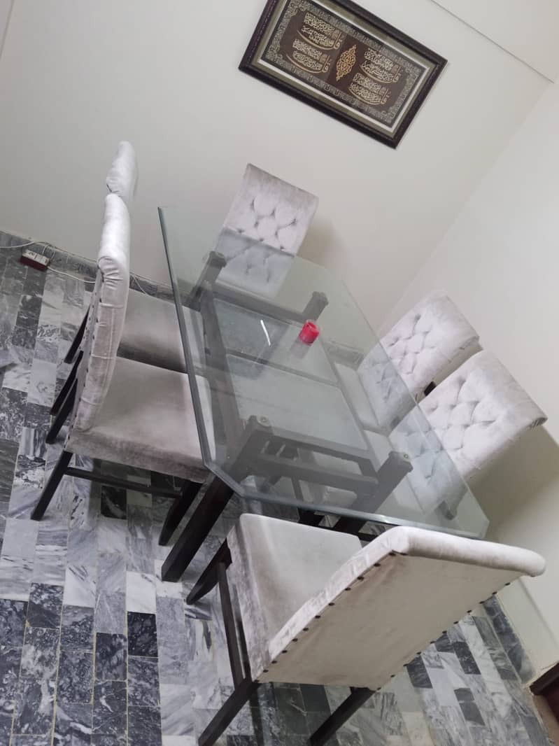 6 Seater Dining Table 2