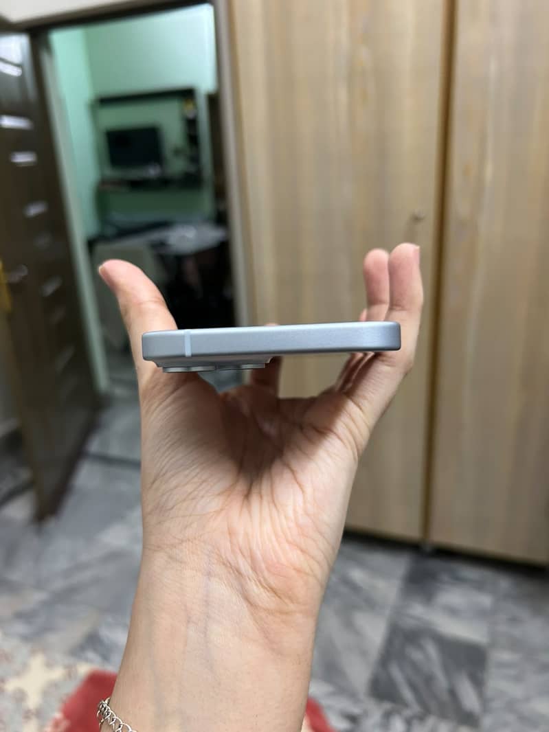 Apple iPhone 15 1