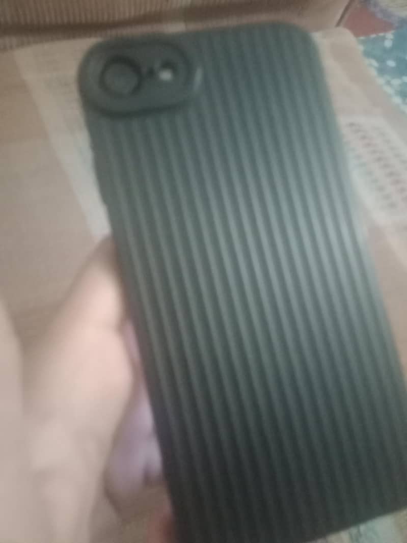 Apple iPhone 7 2