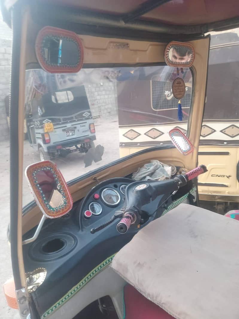auto-rickshaw 6