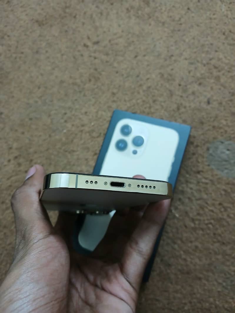 Apple iPhone 13 Pro 7