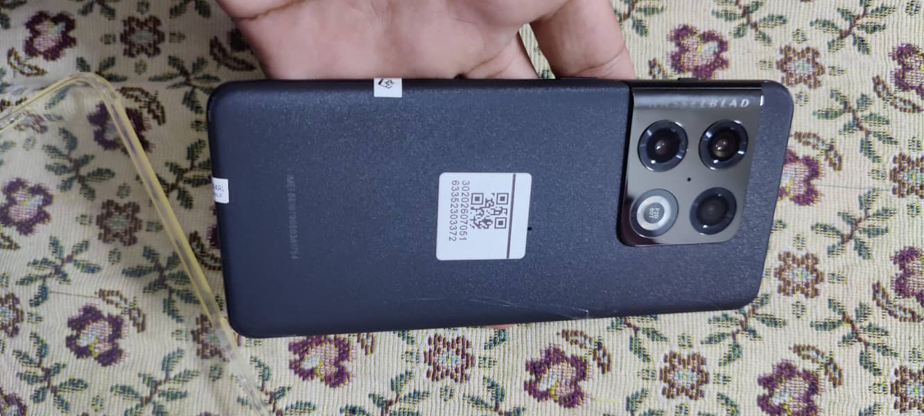 One Plus 10 Pro 5