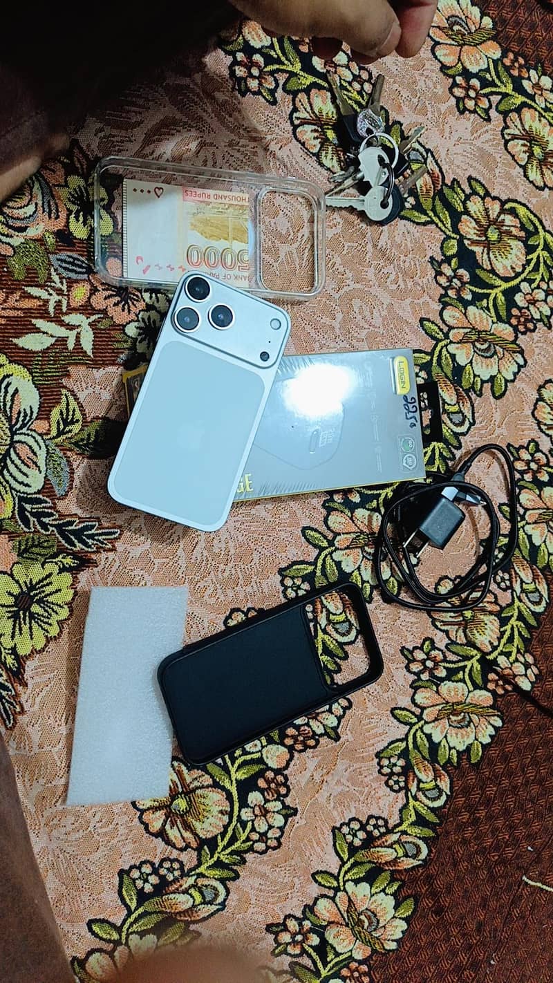 Apple iPhone 17 Pro 1