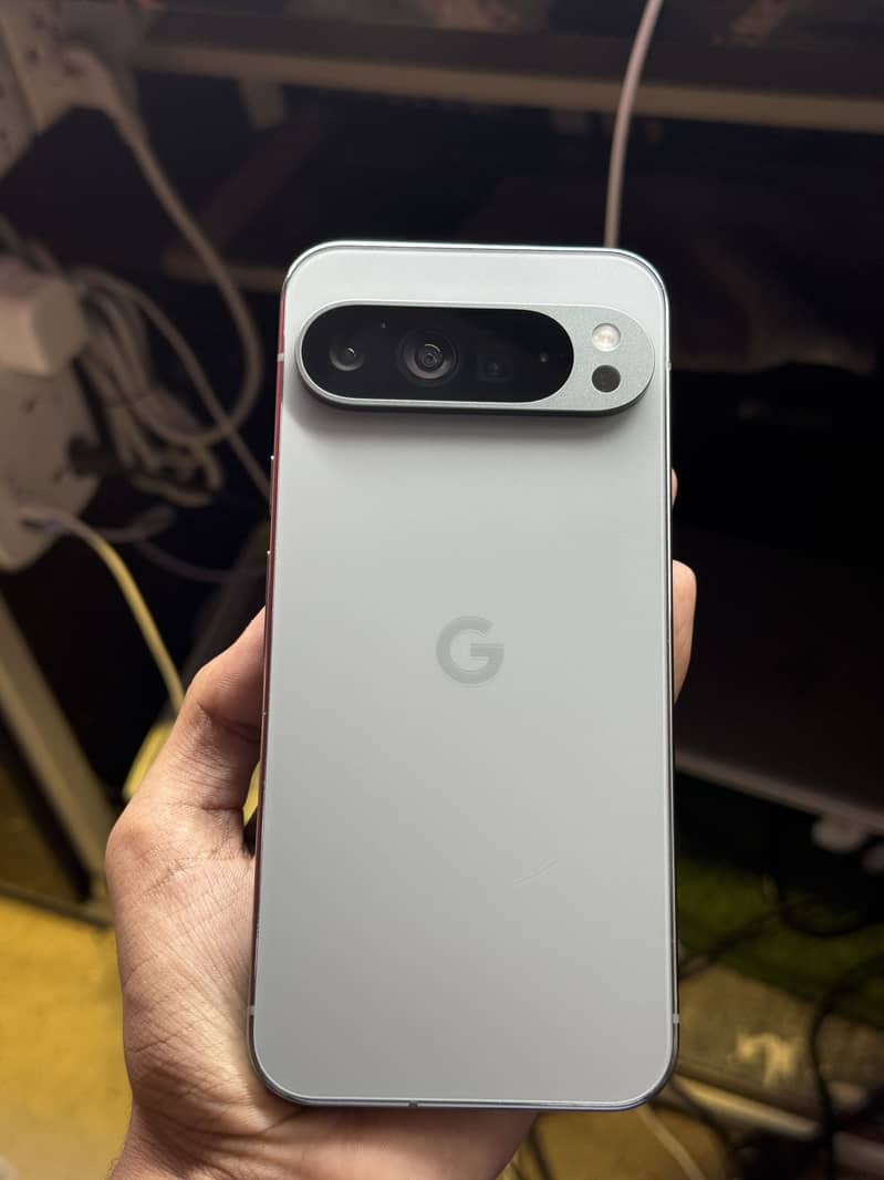 Google Pixel 9 Pro XL 10