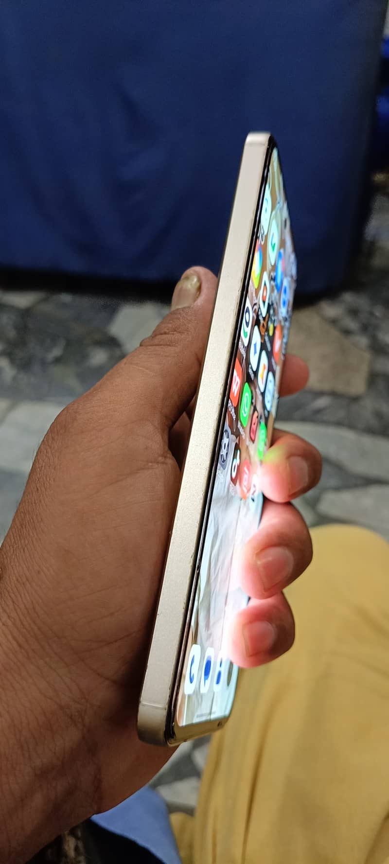 Realme 13 Plus 3