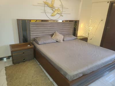 Modern King Size Bed Set with 2 Side Tables and Large Dressing Table