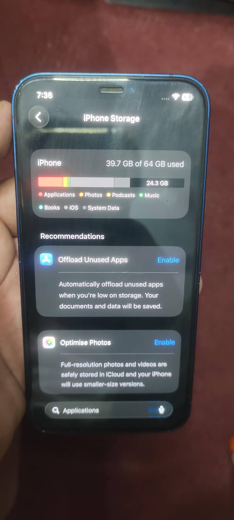 Apple iPhone 12 7
