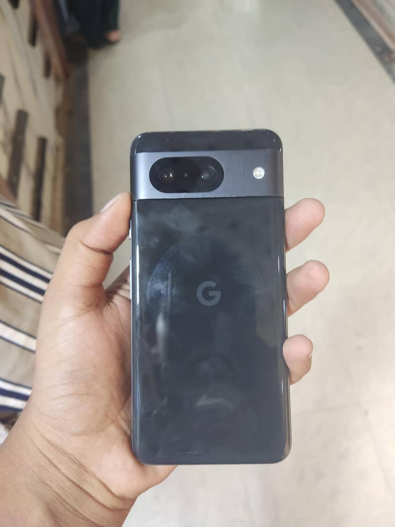 Google Pixel 8 1