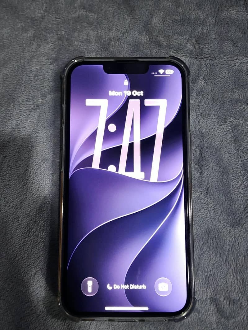 Apple iPhone 13 1