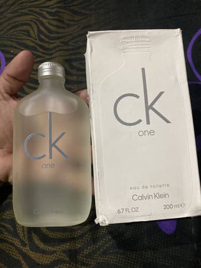 Calvin Klein CK One Eau De Toilette - 200ml