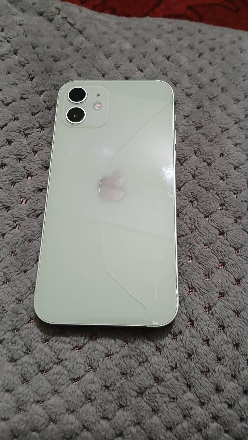 Apple iPhone 12 2