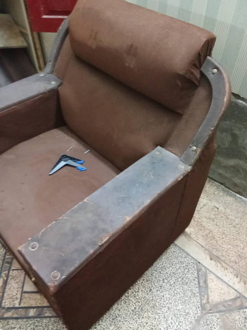 5 Seater Sofa Set 4