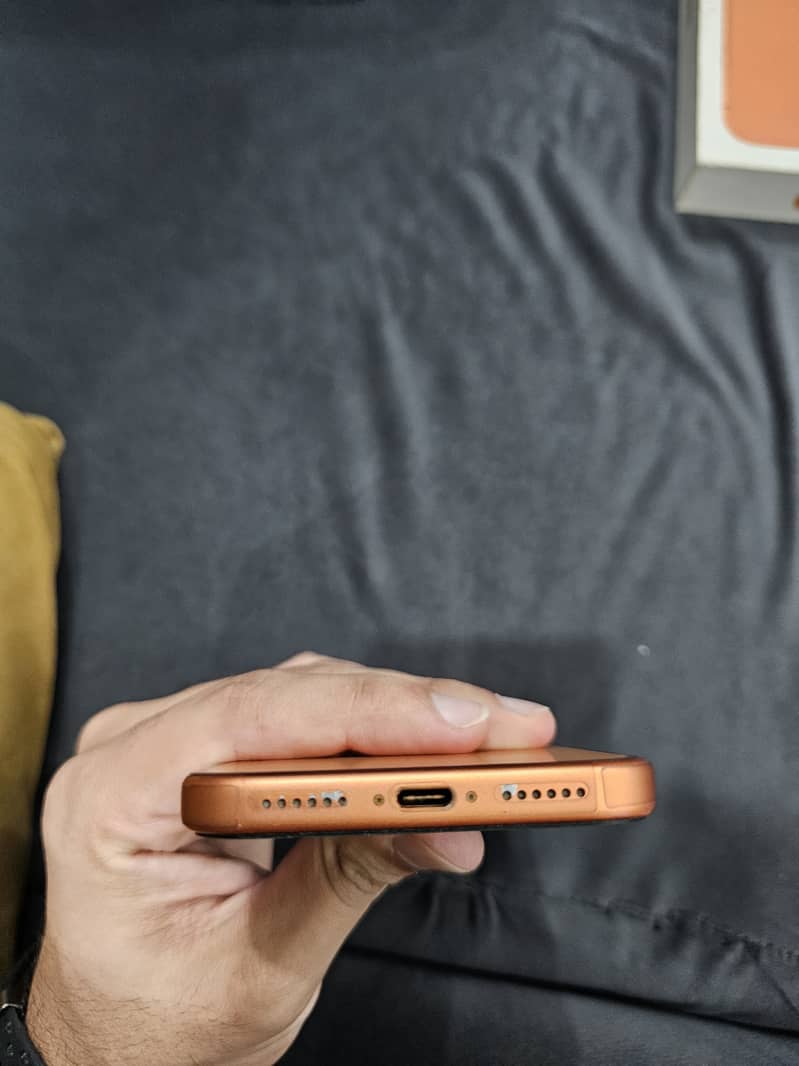 Apple iPhone 17 Pro Max 8