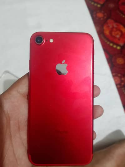 Apple iPhone 7