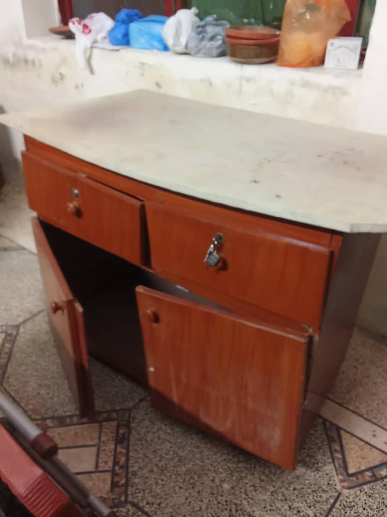 Iron table 3