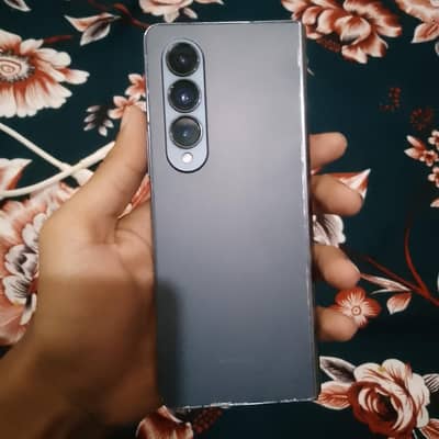 Samsung Mobile Z Flip 4