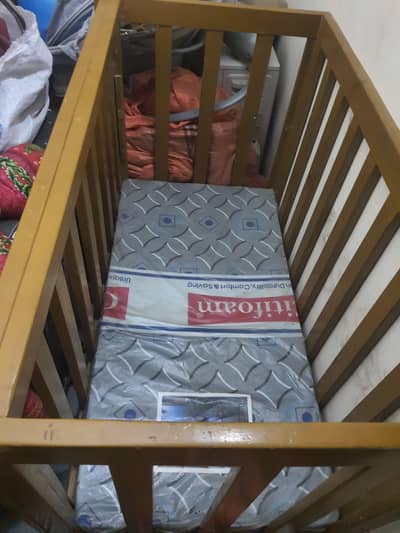 baby bed for sell with metress
