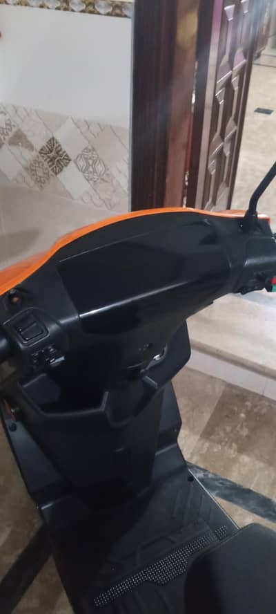 Orevo Electric scooter 2025 model
