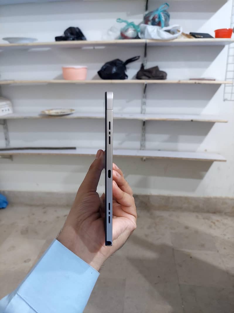 Tecno 2