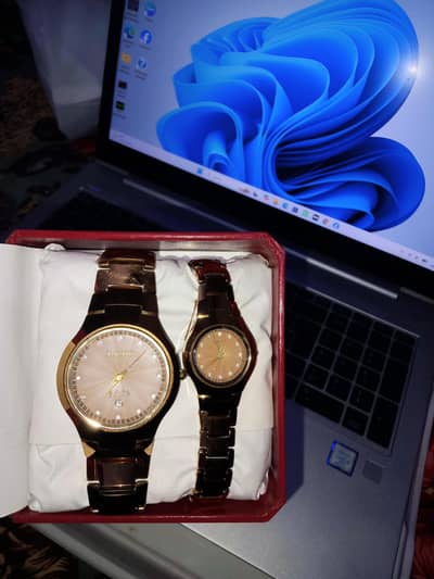couple watch