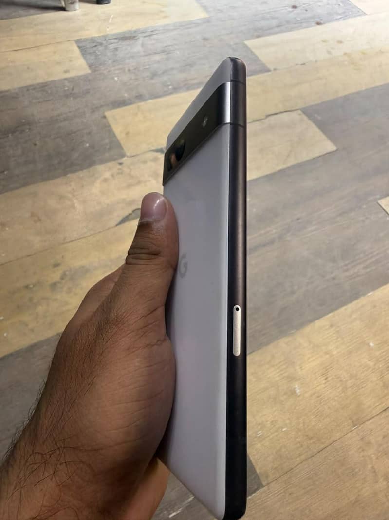 Google Pixel 7a 6