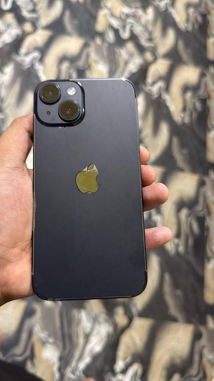 Apple iPhone 14 4