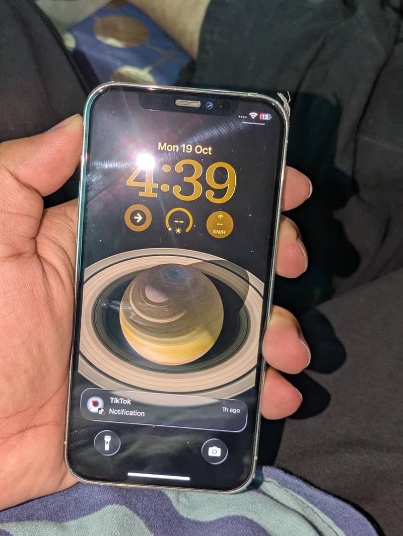 iphone 12pro lush condition 0