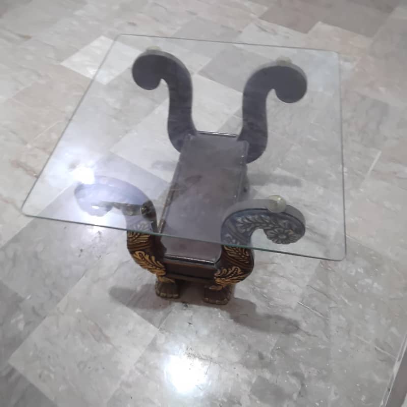 2 TABLE 0