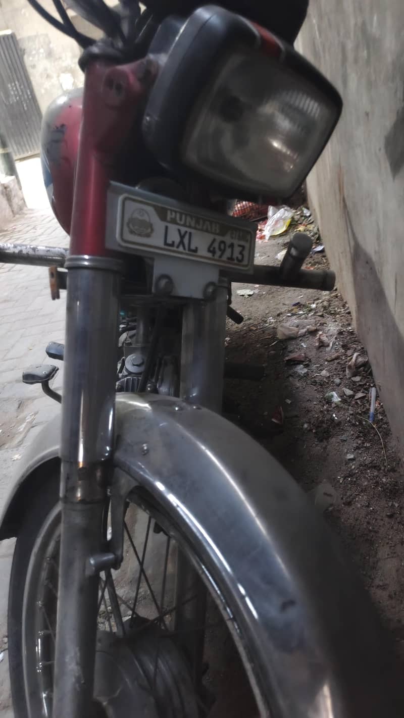 Honda cd70 1