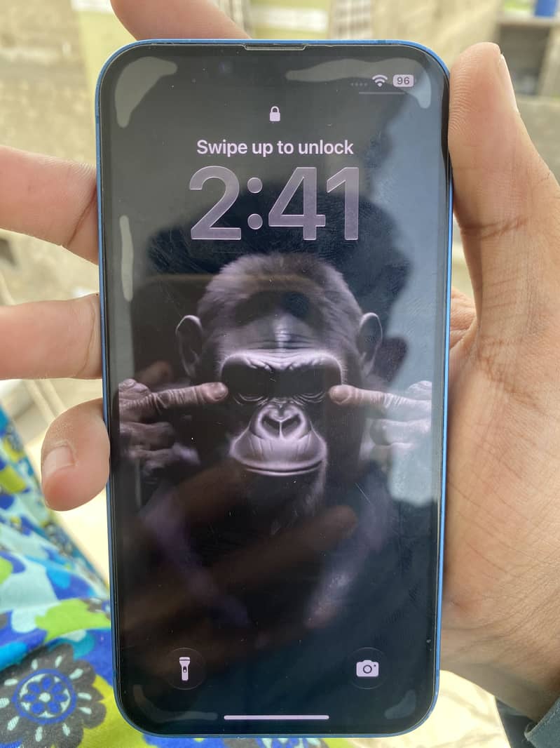 Apple iPhone 13 1