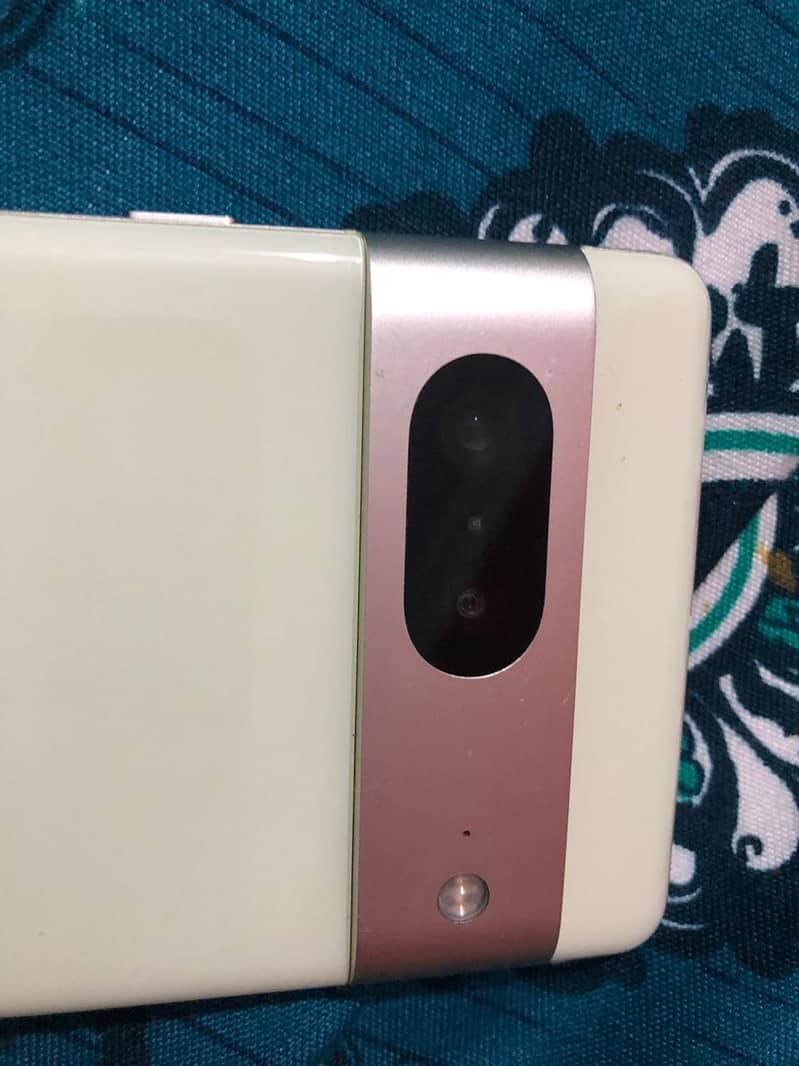 Google Pixel 7 8