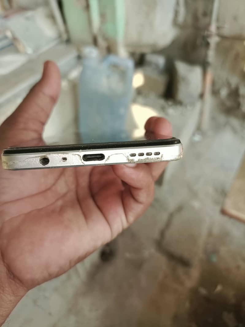 Realme C71 7