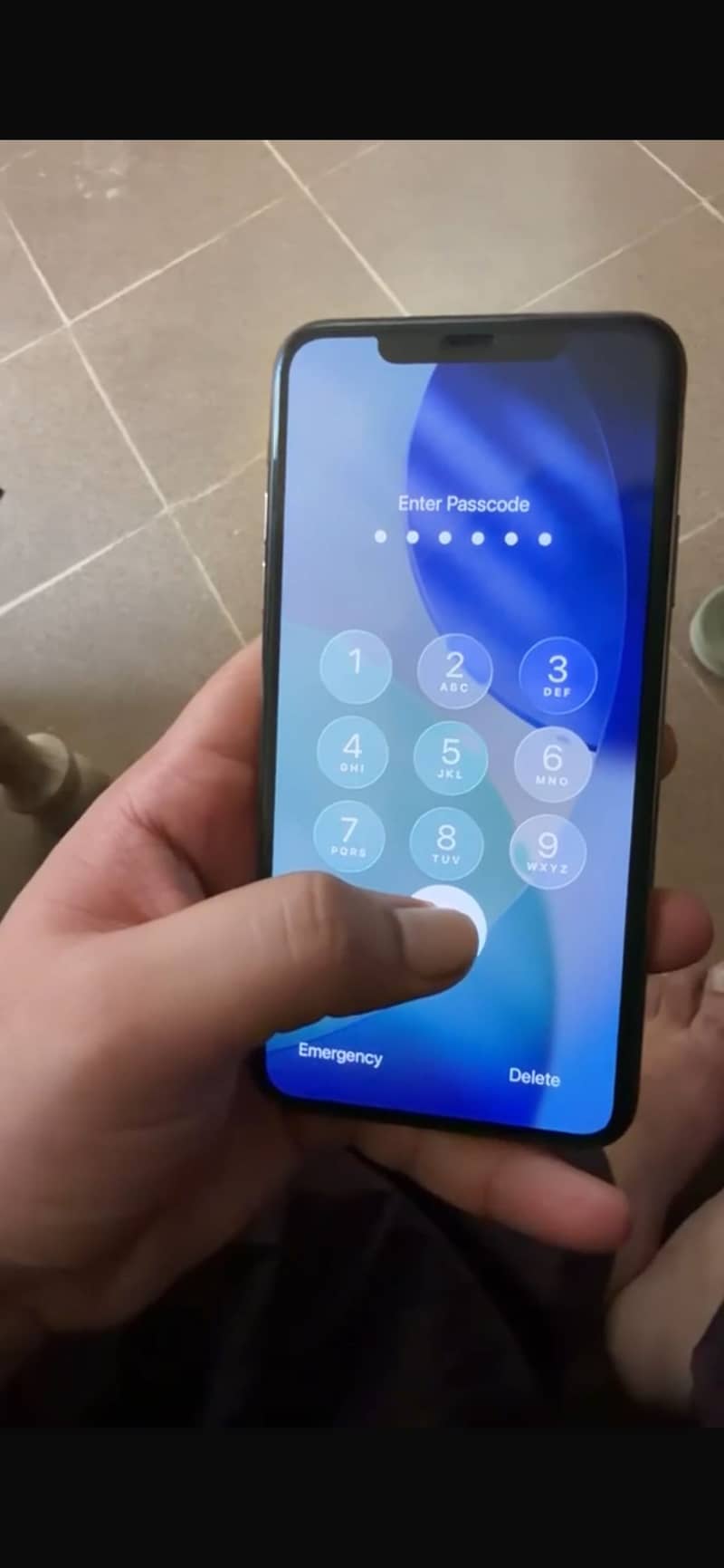 Apple iPhone 11 Pro Max 2