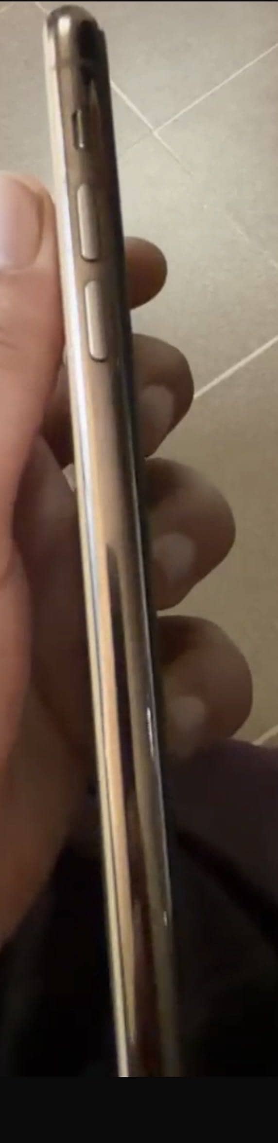 Apple iPhone 11 Pro Max 4