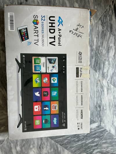 Samsung 32 inch Smart tv brand new condition with box