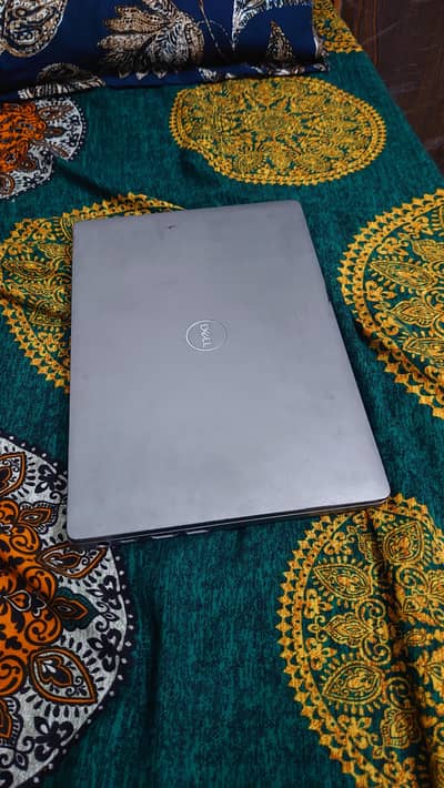 Dell latitude laptop-intel cor i5-SSD-Window 11