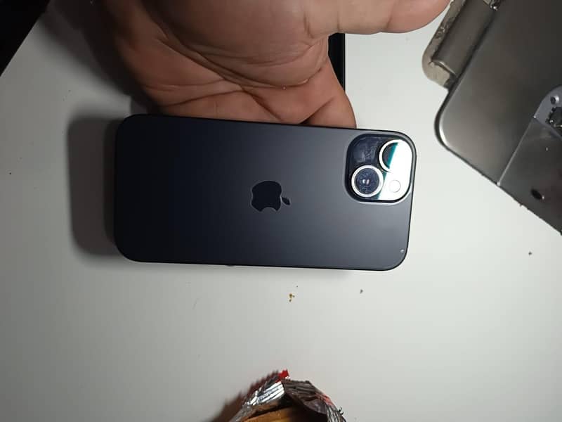 Apple iPhone 15 jv 3
