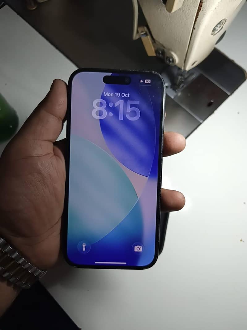 Apple iPhone 15 jv 5
