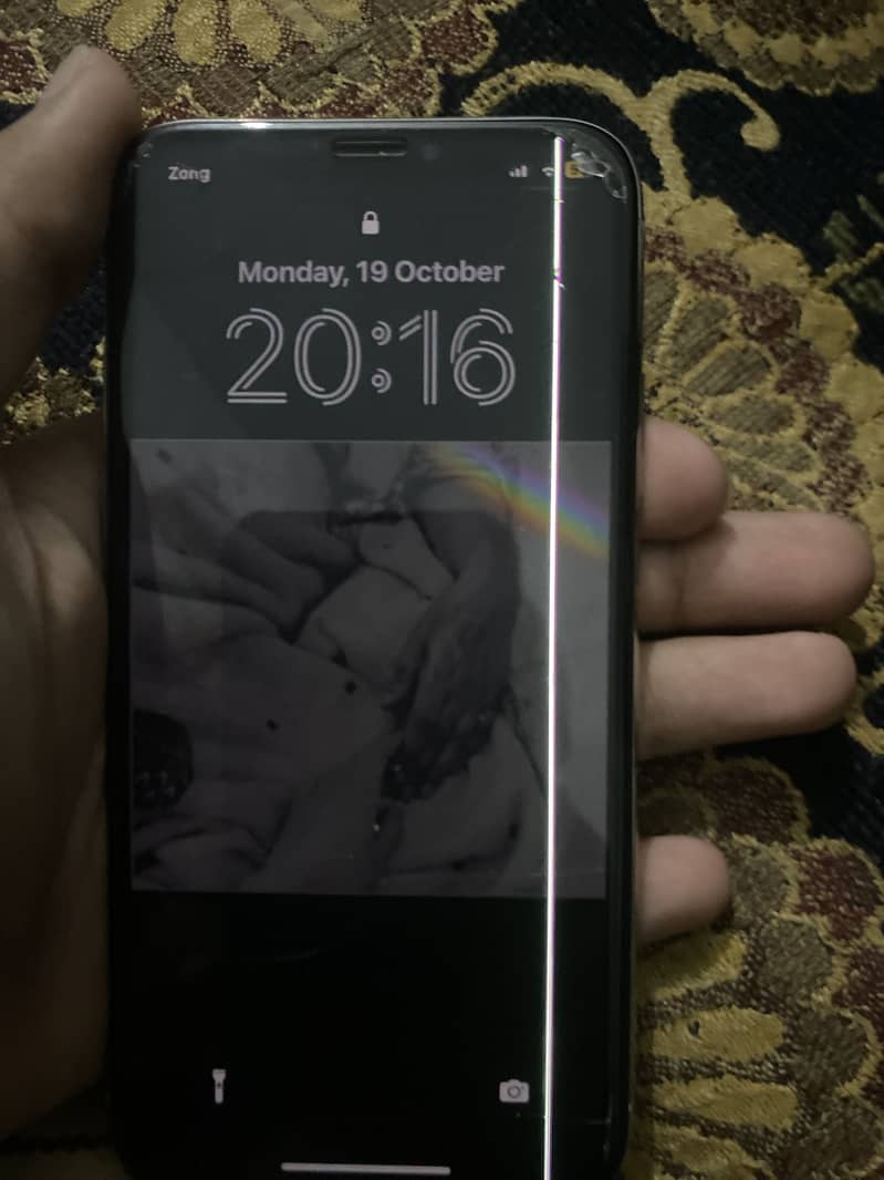 Apple iPhone X 0