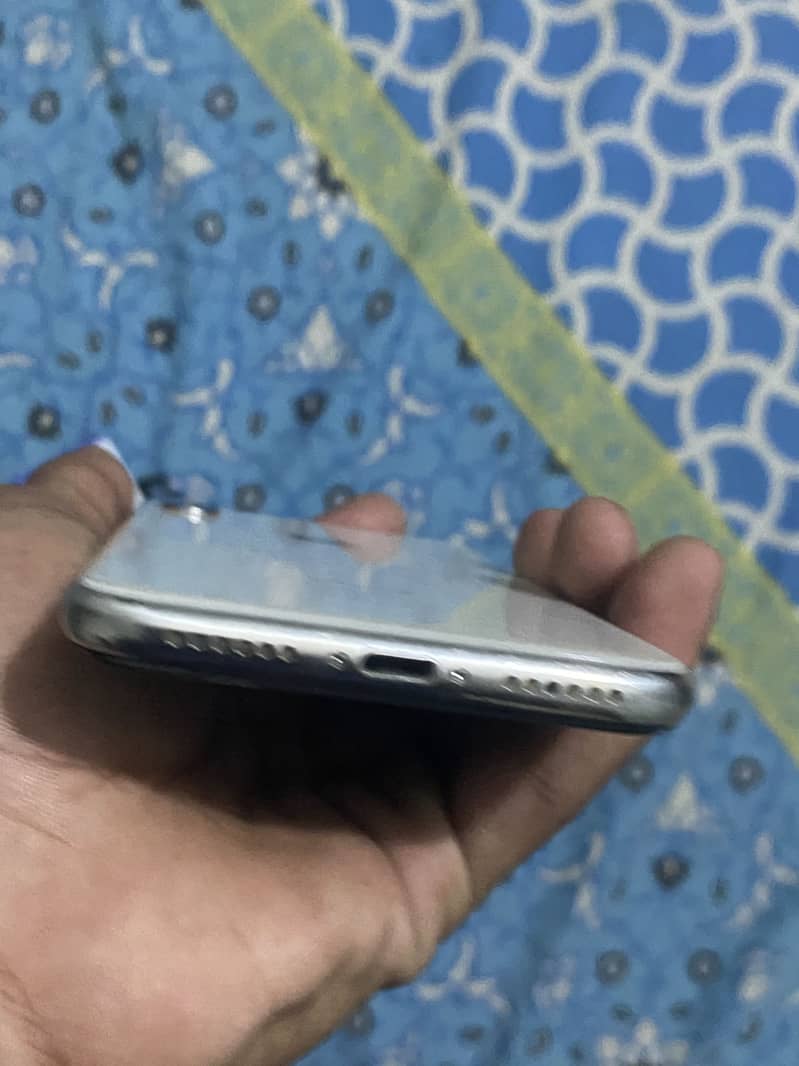 Apple iPhone X 2