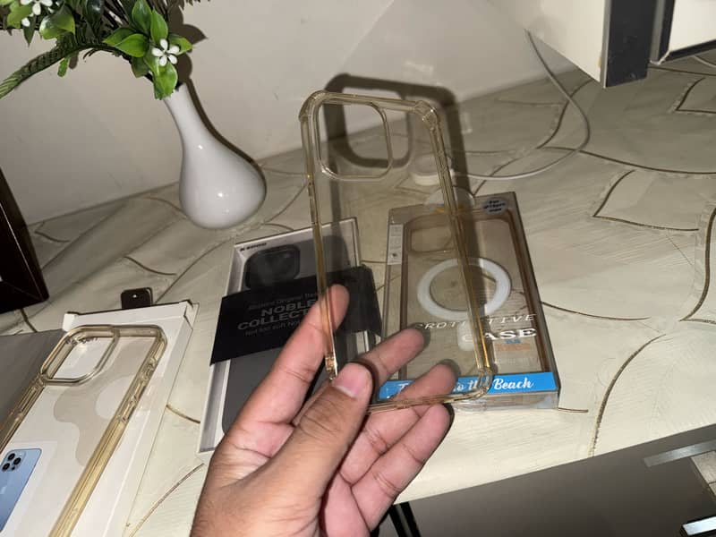 iphone 15 pro max cases 2