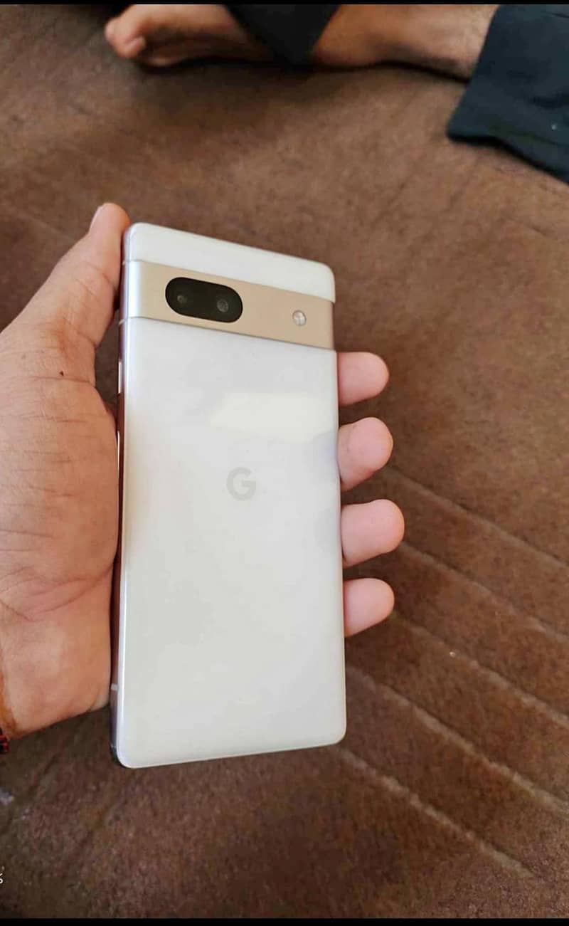 Google Pixel 7a 4