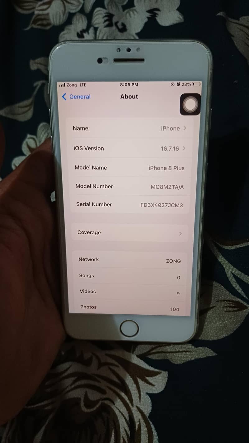 Apple iPhone 8 Plus 3