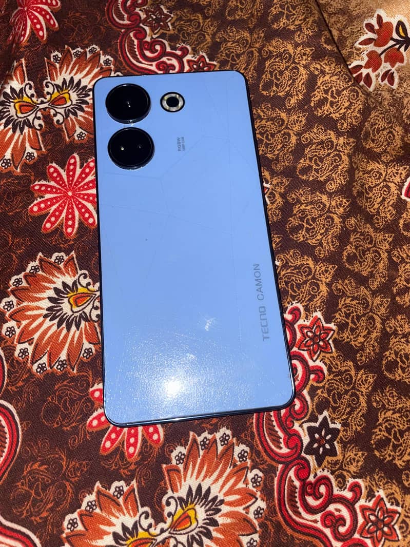 Tecno CAMON 20 0
